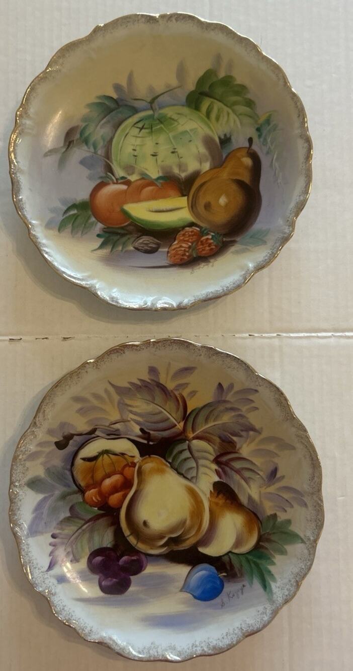 Vtg Set Of 2 Hand Painted Signed Fruit Theme 8”Wall Plates Ucagco S. Kuzuya